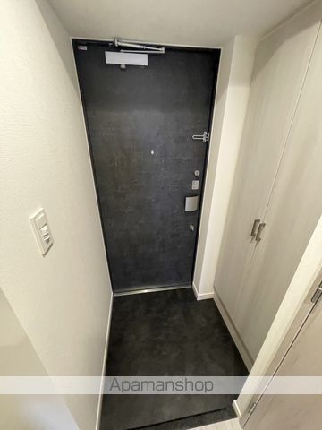 ディアレイシャス名古屋太閤通IIの玄関写真