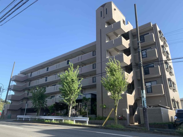 建物外観　オシャレな外観の鉄筋コンクリートマンション♪