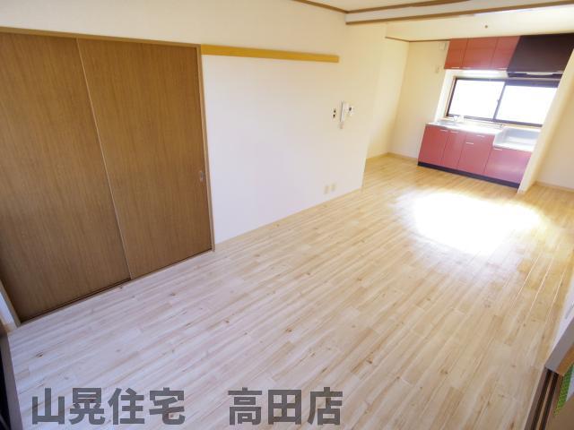 近鉄大阪線 築山駅 徒歩10分 2階建 築37年の居間写真