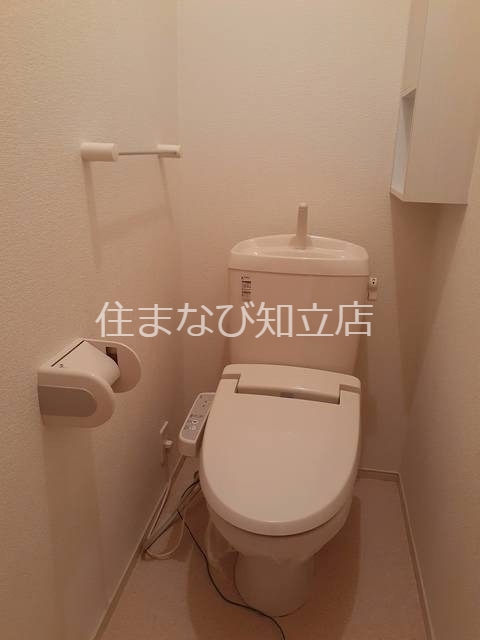 【豊田市田代町のアパートのトイレ】