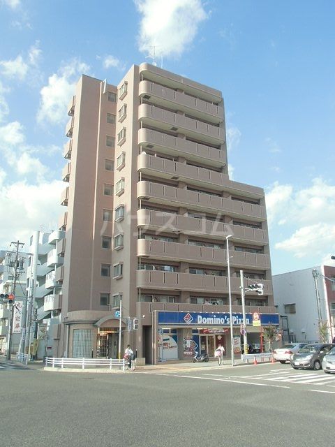 名古屋市西区庄内通のマンションの建物外観