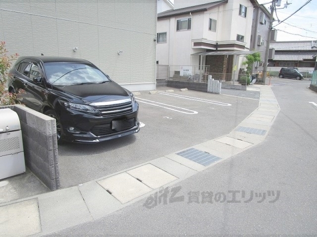 【沙羅の駐車場】