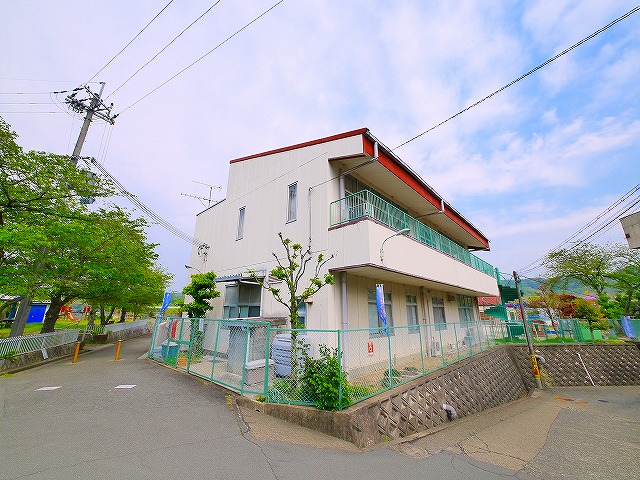 【生駒市小瀬町のアパートの幼稚園・保育園】