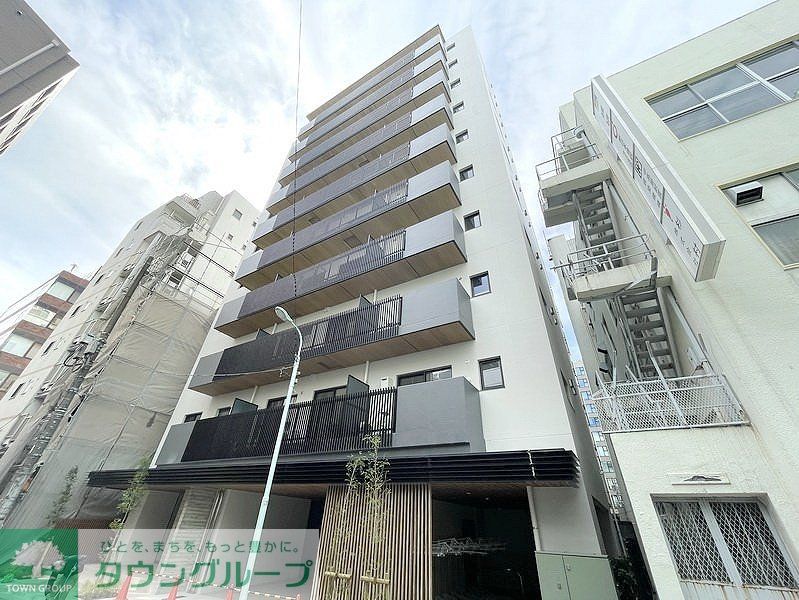 中央区日本橋堀留町のマンションの建物外観