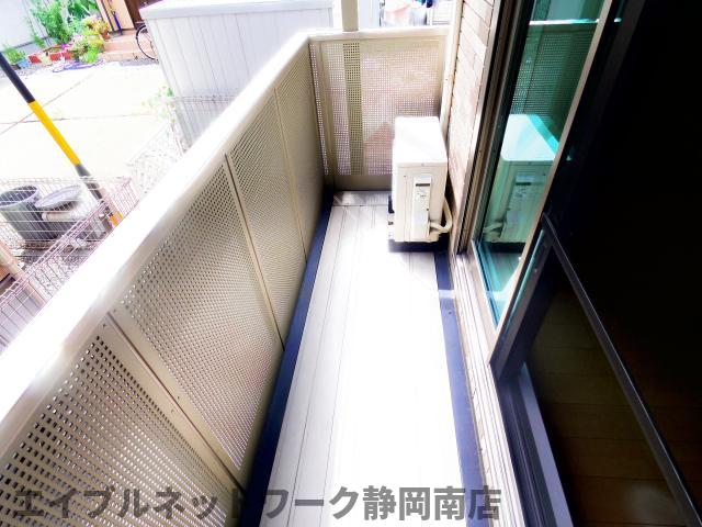 バルコニー　バルコニーがあります