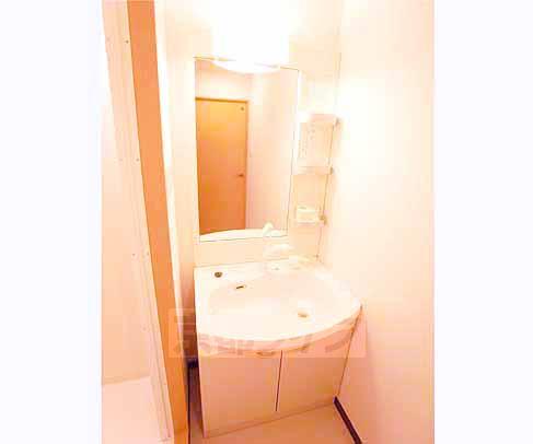 洗面設備　シャンプードレッサー付き