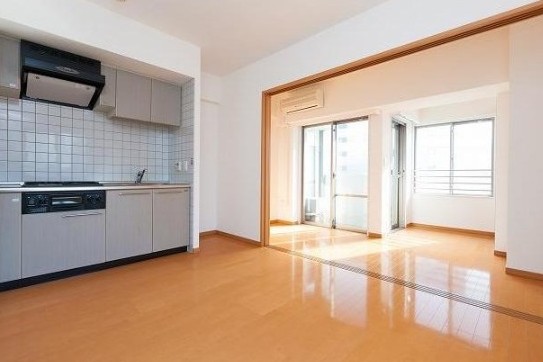 居室・リビング　☆明るい居室☆