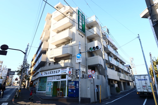 建物外観