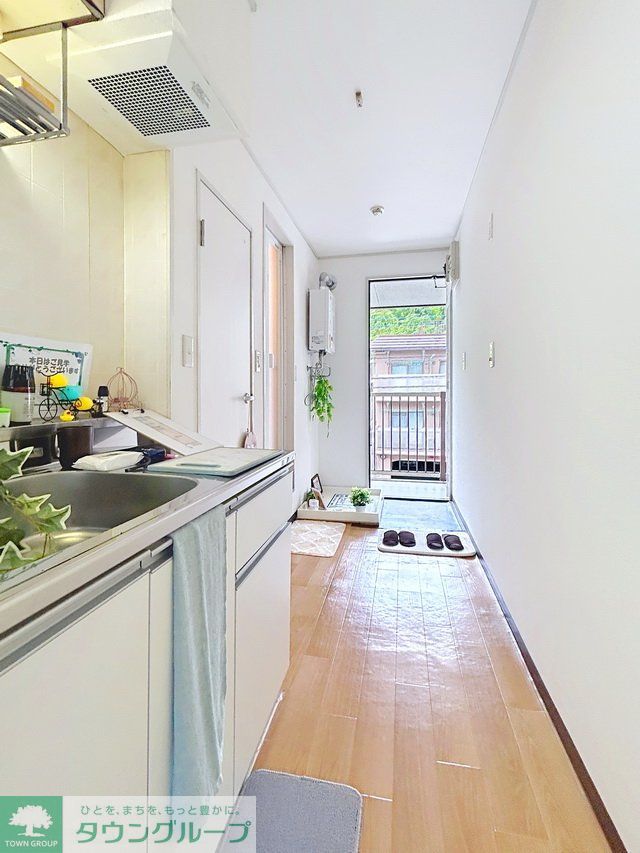 キッチン　同建物別号室参考写真です