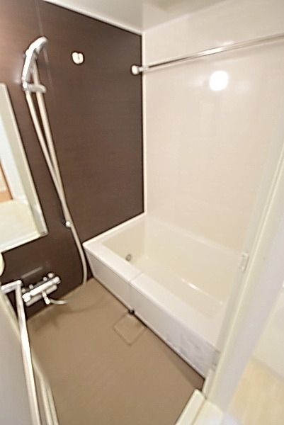 バス・シャワールーム　★追い焚きバス★