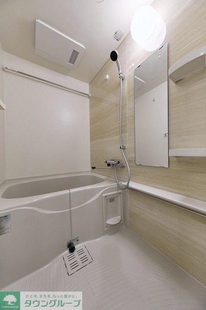 バス・シャワールーム　※写真は同タイプ住戸です。