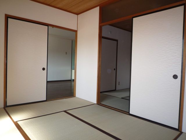 その他部屋・スペース　二間つづきの和室