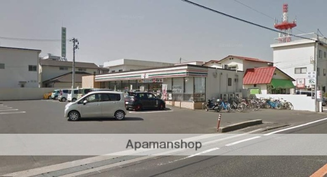 コンビニ　セブンイレブン（コンビニ）まで404m