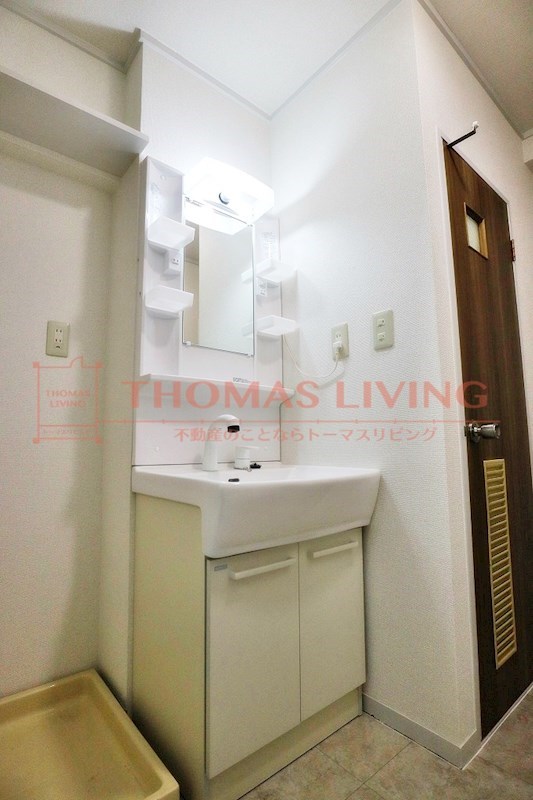 洗面設備　写真は別号室です。