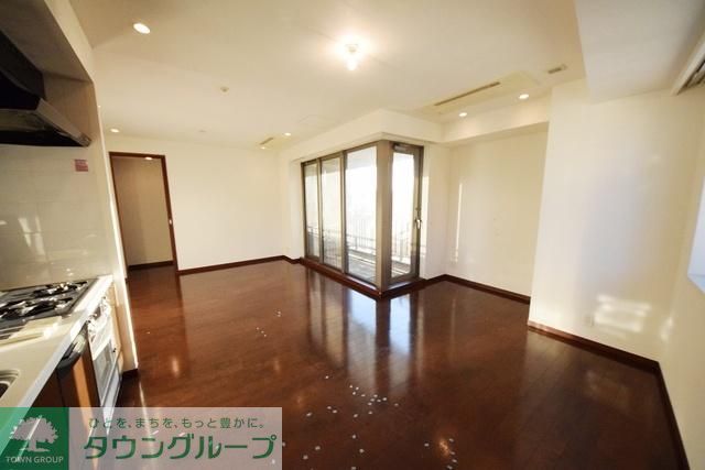 居室・リビング　同じ間取りの別部屋写真