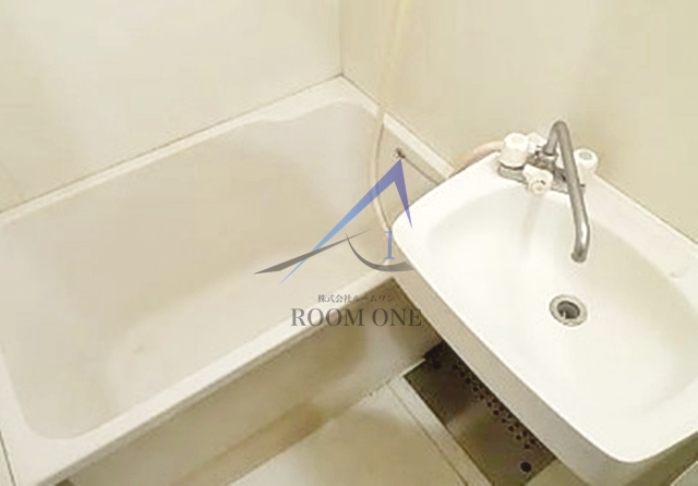 バス・シャワールーム　お風呂です。