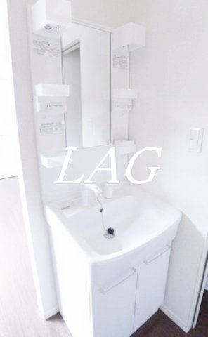 洗面設備　洗面台です。