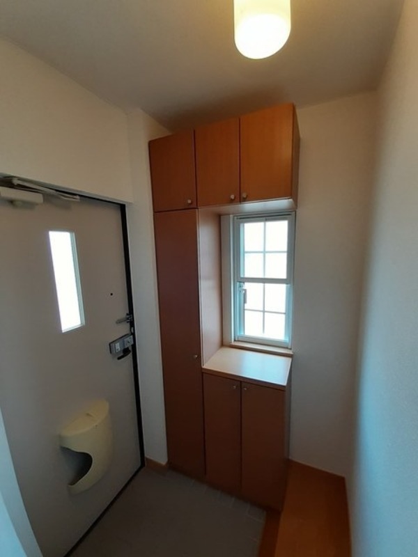 玄関　図面と現状に相違がある場合には現状を優先