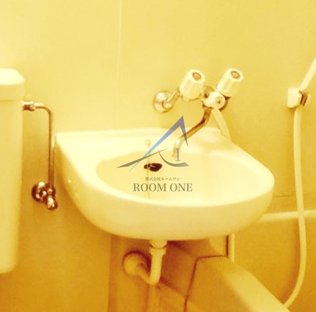 洗面設備　洗面台です。