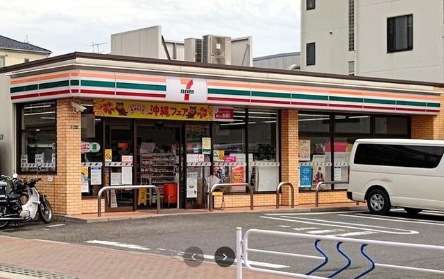 コンビニ　セブンイレブン江戸川中央2丁目店（コンビニ）まで162m