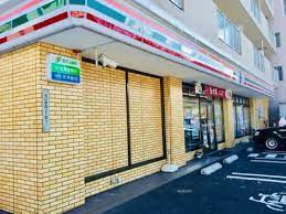 コンビニ　セブンイレブン札幌北12条東店（コンビニ）まで631m