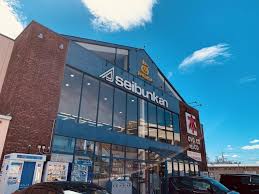 レンタルビデオ　TSUTAYA 津島店（レンタルビデオ）まで401m