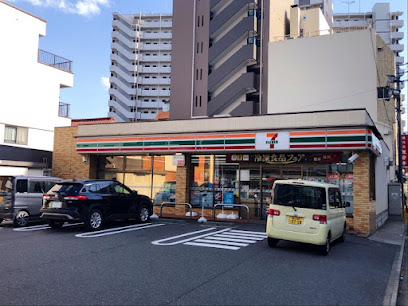 コンビニ　セブンイレブン 名古屋金山4丁目店（コンビニ）まで198m