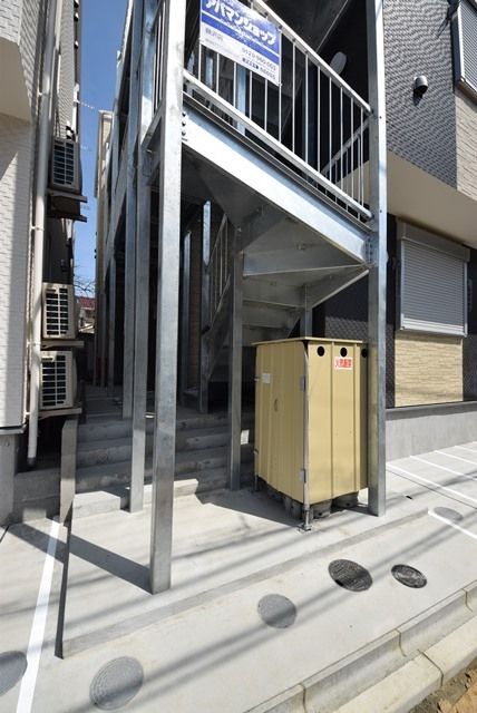 エントランス　★建物入口★