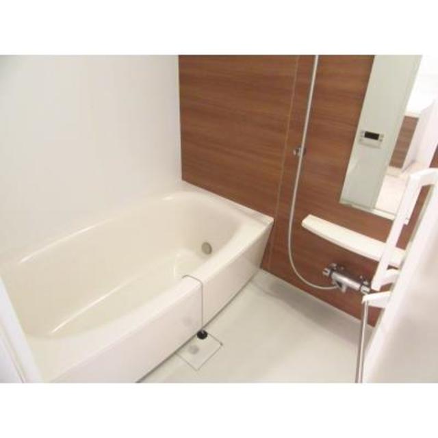 バス・シャワールーム　※写真は同タイプ住戸です。