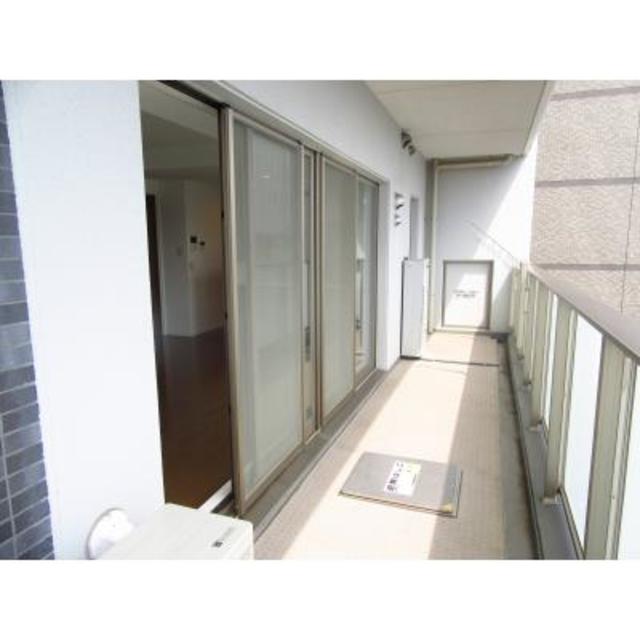 バルコニー　※写真は同タイプ住戸です。