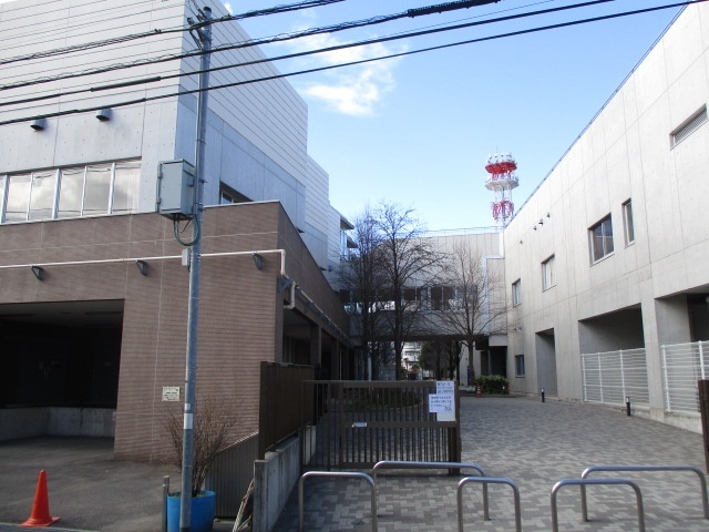 小学校　草加市立高砂小学校（小学校）まで721m