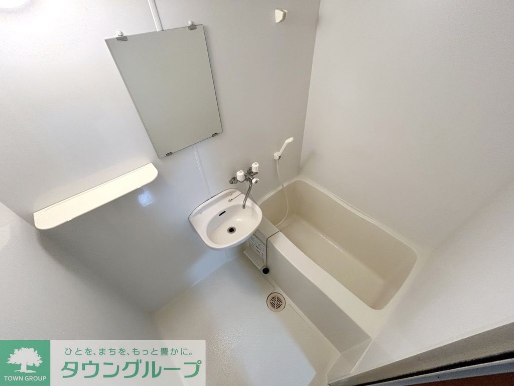 バス・シャワールーム　★便利な浴室乾燥機付きです★