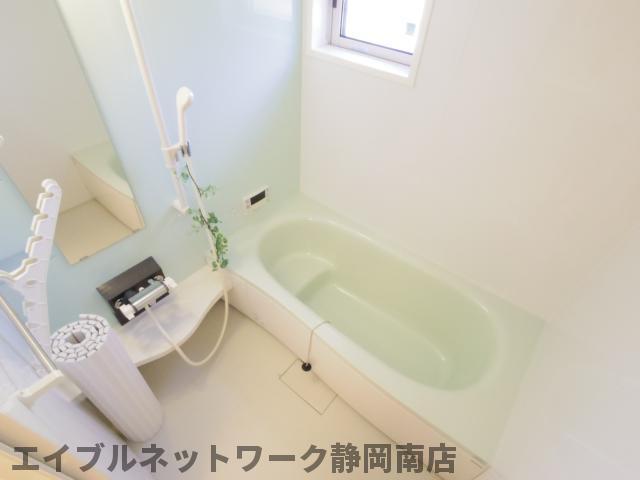 バス・シャワールーム　日々の暮らしに欠かせないお風呂です