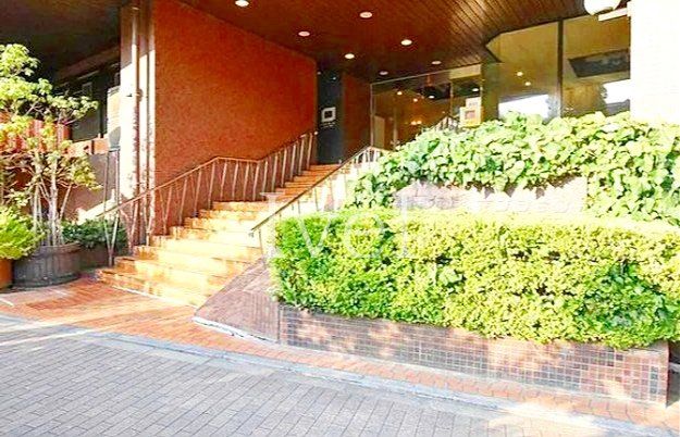 建物外観　エントランス