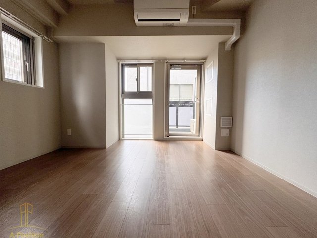 居室・リビング　WORVE大阪本町