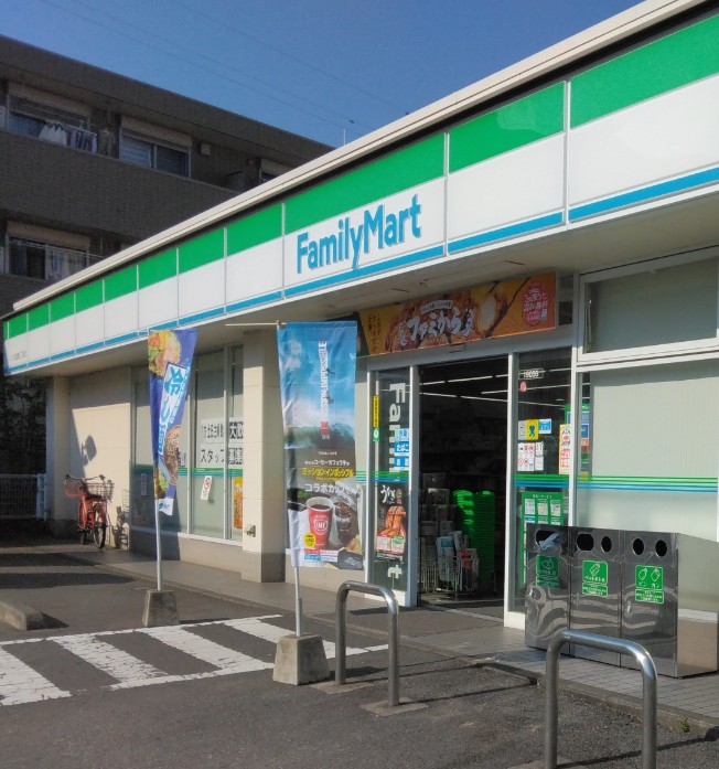 コンビニ　ファミリーマートニック北加瀬三丁目店（コンビニ）まで116m