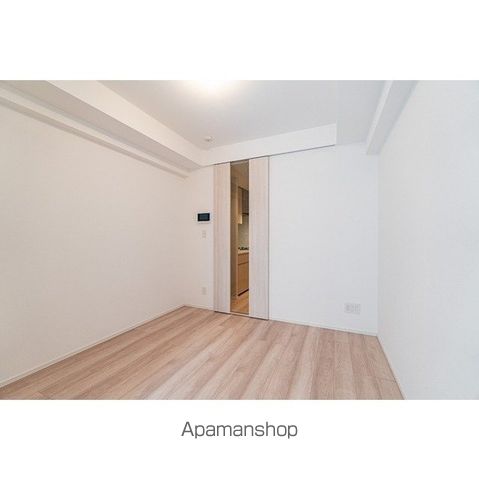 シーズンフラッツ大森西の居間写真