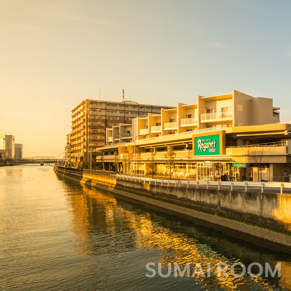 スーパー　にしてつストアレガネット地行（スーパー）まで354m