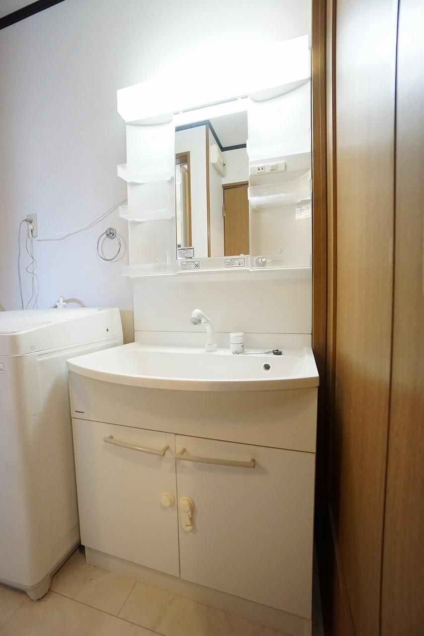 洗面設備　脱衣所です♪