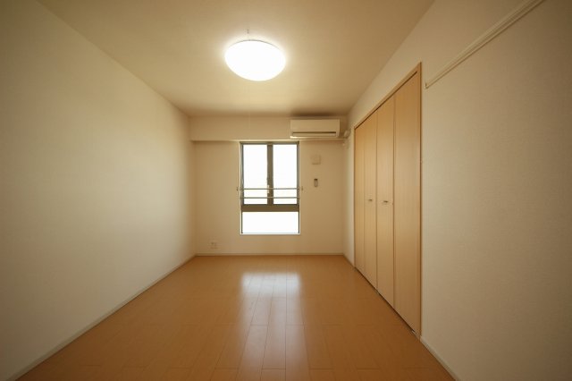 その他部屋・スペース　使い勝手のいい寝室です