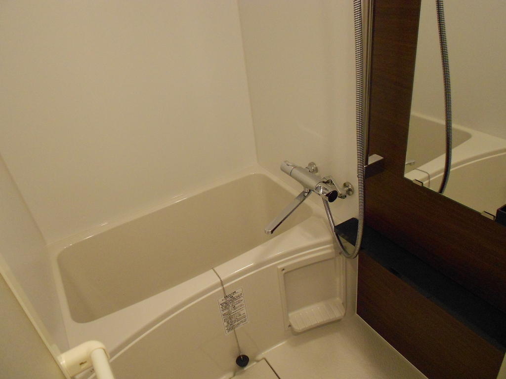 バス・シャワールーム　同モデル同タイプのものを使用