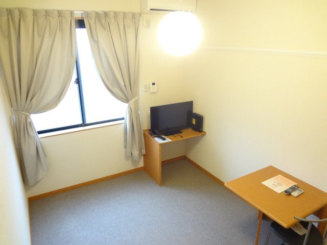 その他部屋・スペース　天井が高く開放的なお部屋！