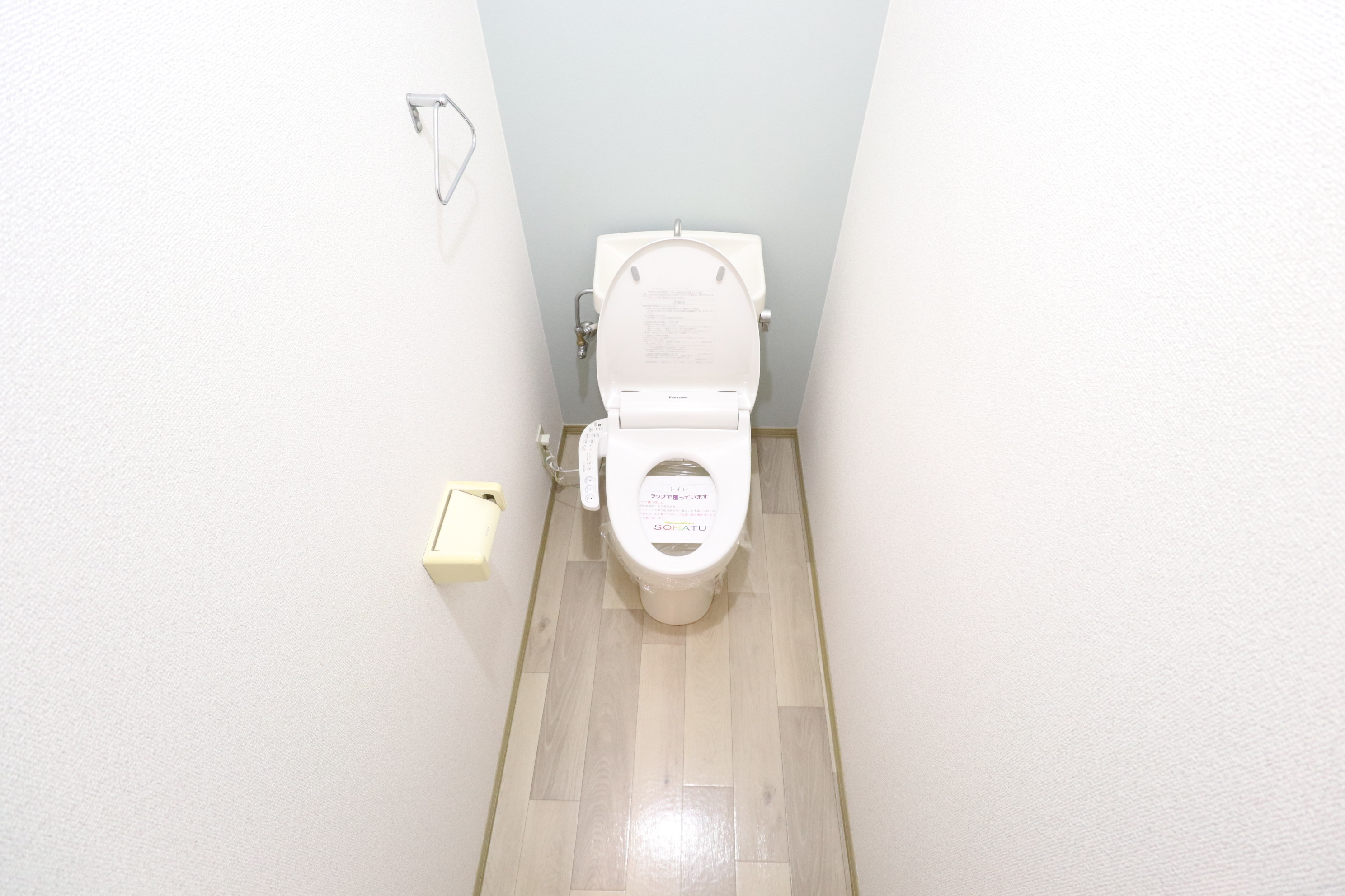 トイレ　壁紙が可愛いトイレ♪