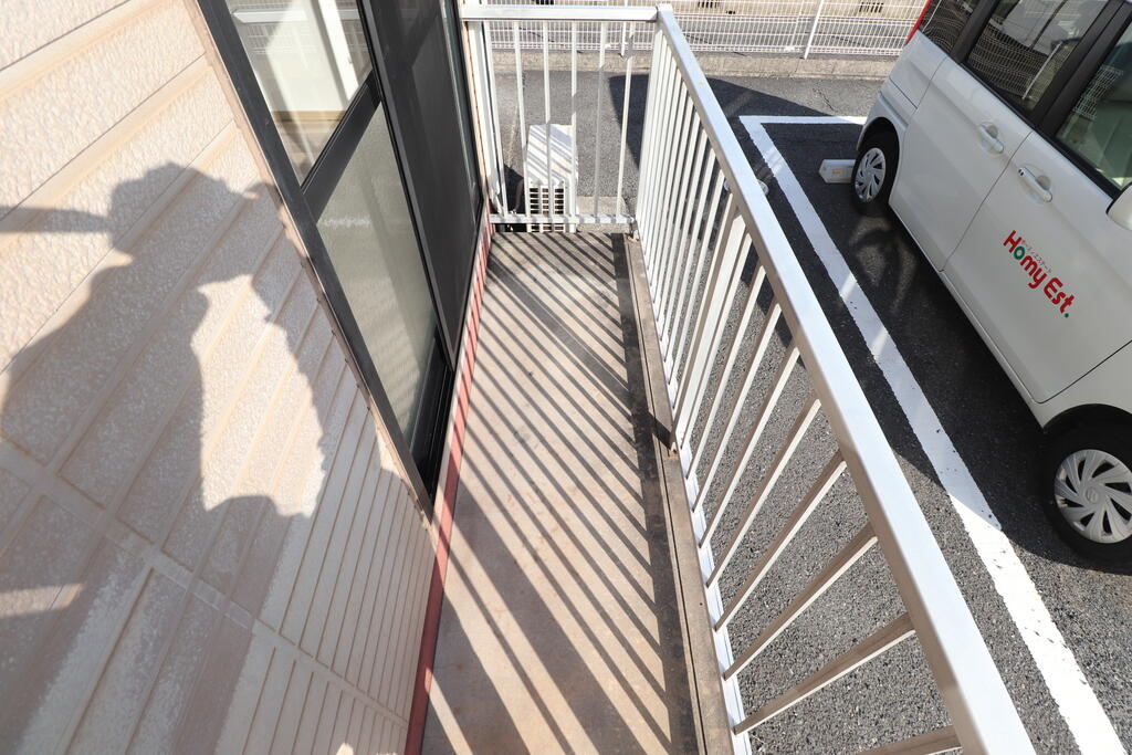 バルコニー　陽当たりの良いバルコニー♪