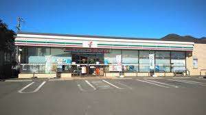 コンビニ　セブンイレブン清水岡町店（コンビニ）まで222m