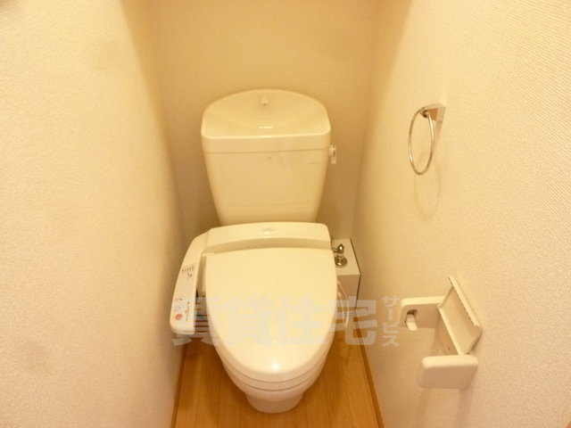 【京都市伏見区桃山町因幡のマンションのトイレ】