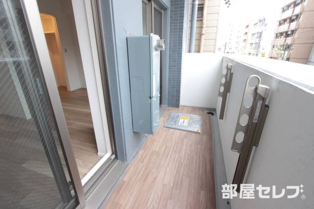 バルコニー　広く使えるバルコニー