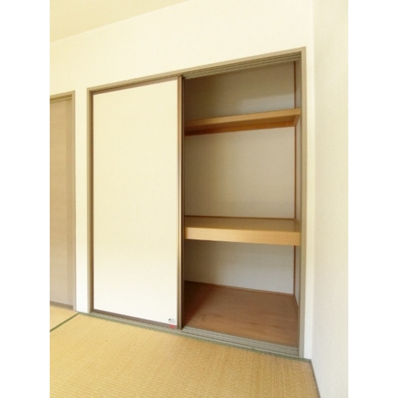 収納　図面と現状に相違がある場合には現状を優先