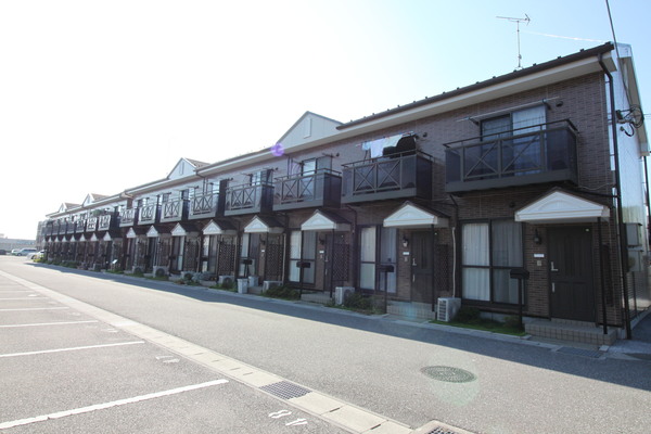 建物外観　テラスハウス！！