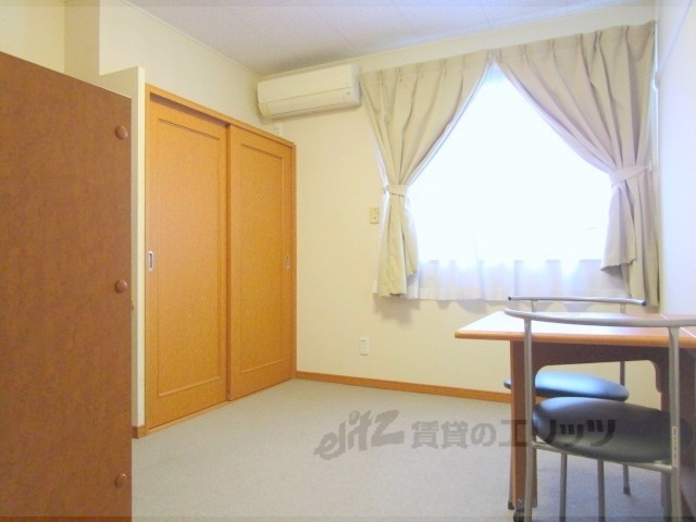 居室・リビング　洋室